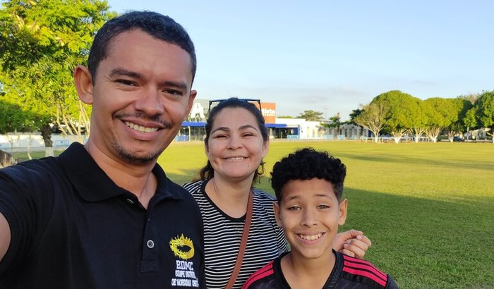 Ajude-nos a retornar à Faculdade