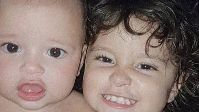 imagem da vaquinha Ajuda para voltar pra casa com duas bebê 