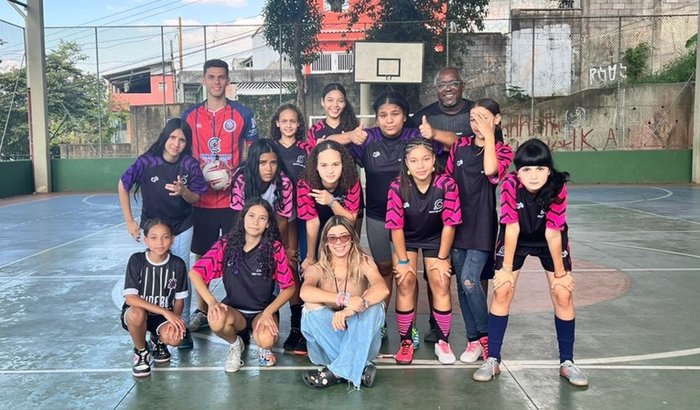 Ajuda para comprar uniformes