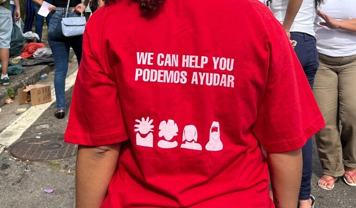 Transforme vidas de mulheres migrantes