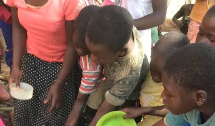 Igreja perseguida em Uganda na África 