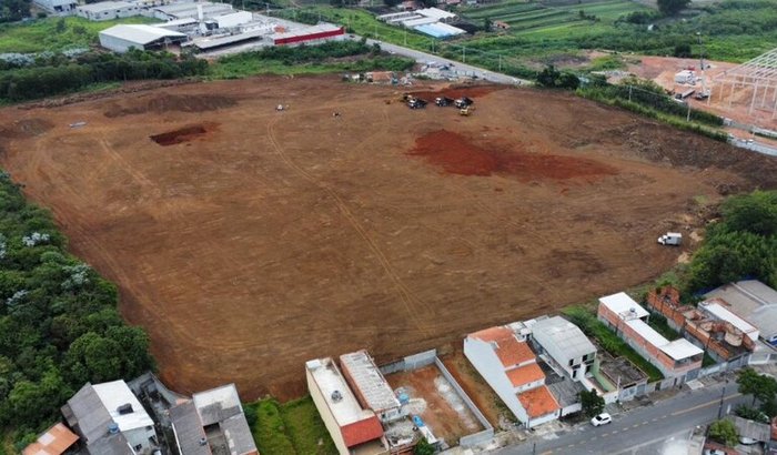 Construção de Escola Para Beneficiar 940 Famílias em Itaquaquecetuba
