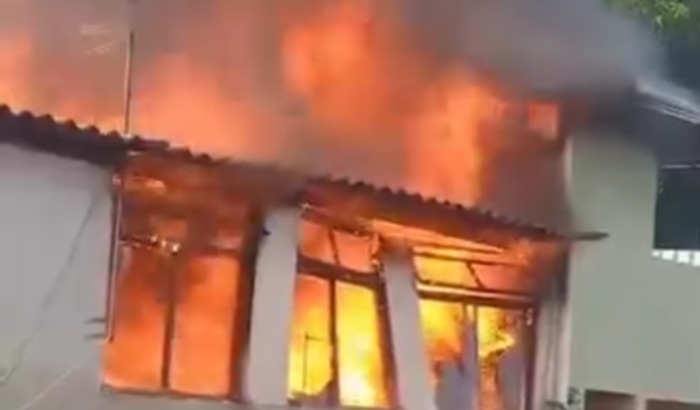 Reconstruindo um sonho queimado