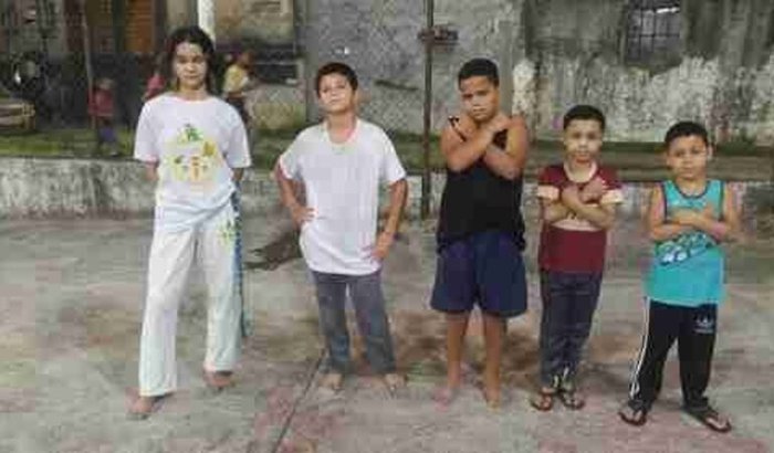 Projeto na Comunidade Bato Muche