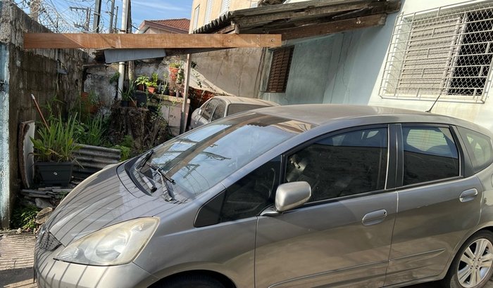 Reforma da garagem e conserto do carro