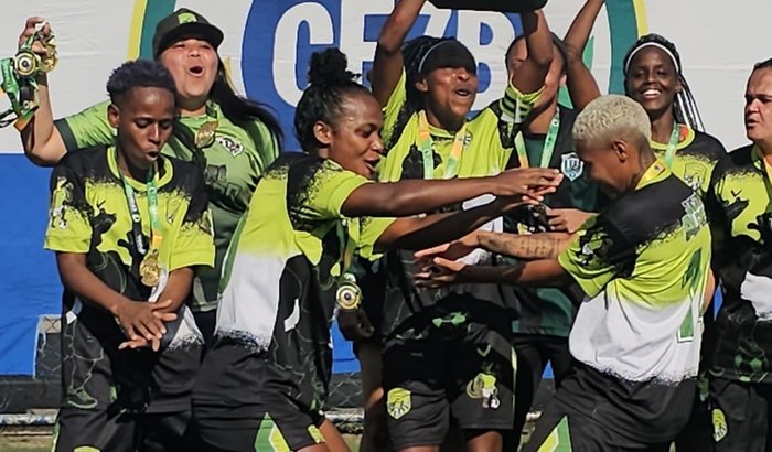 REALIZAR O SONHO DE JOGAR NO PERU