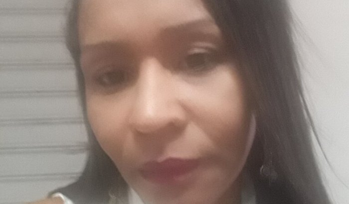 Ajude a Adriana comprar remédio e tratamento da endometriose 