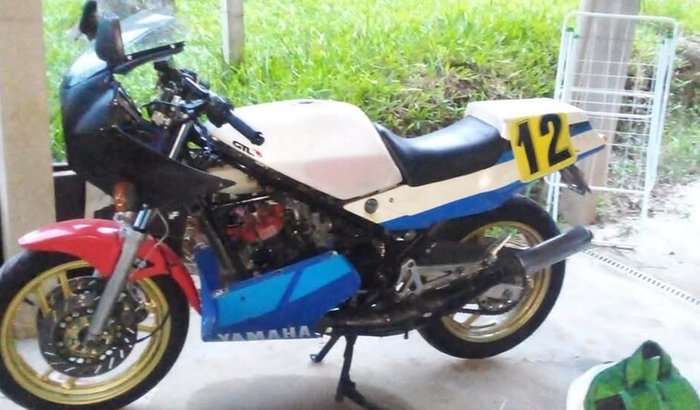 Rd350 na pista!