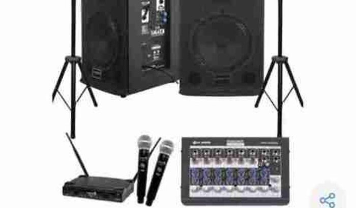 Ajuda para mesa e caixa de som para vigília 