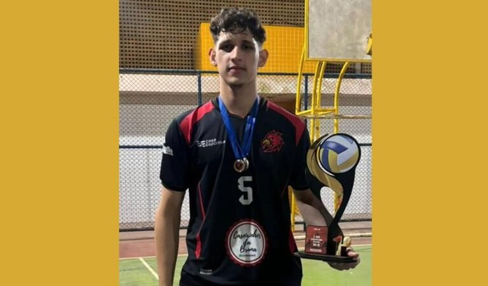 Ajude Giovanni a ir pro campeonato Brasileiro de Volei