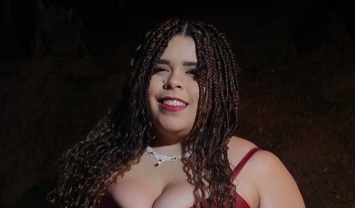 Ana vai pra facul