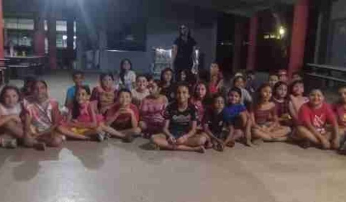 Grupo de Quadrilha infantil luar Junino.