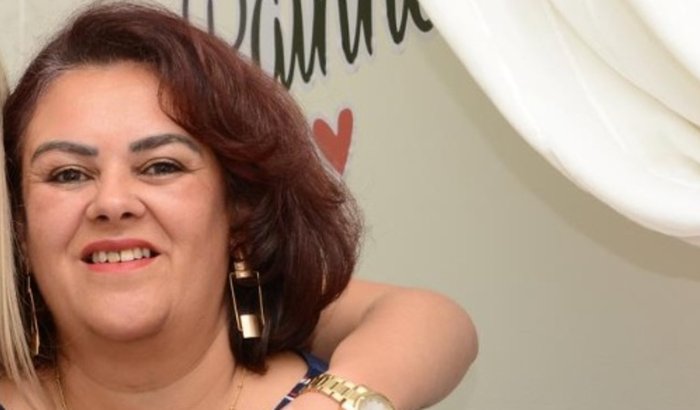 Ajude minha mãe a fazer a cirurgia da coluna