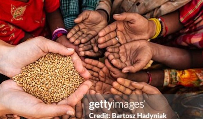 Ajudar uma família necessitada