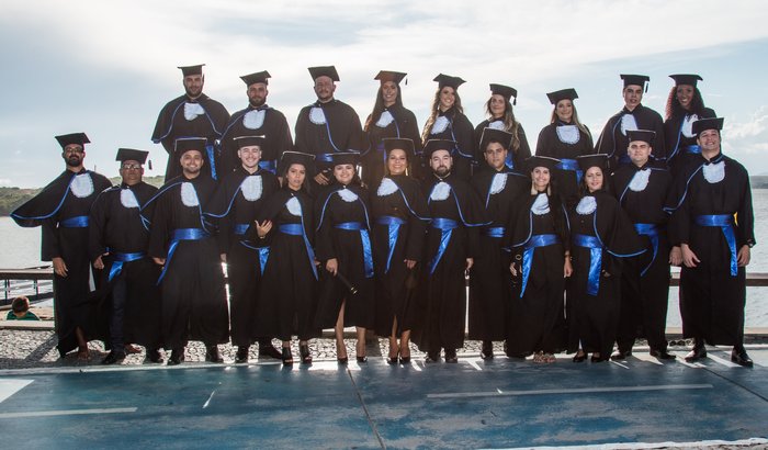 Formandos lesados pela Aloha querem realizar o sonho do baile