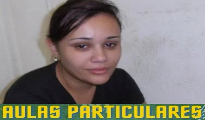 Ajude a Professora Ana Claudia a voltar ao Trabalho!
