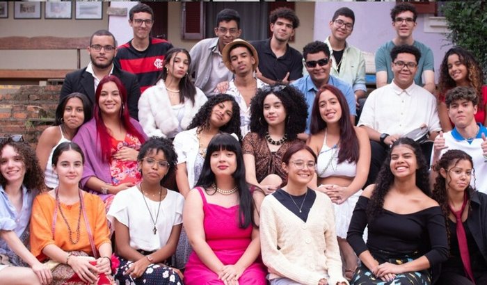 Ajuda para o 12B gravar A Gota D'Água