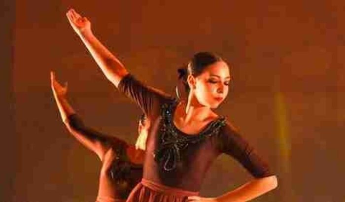 Ajuda para pagar aulas de ballet 