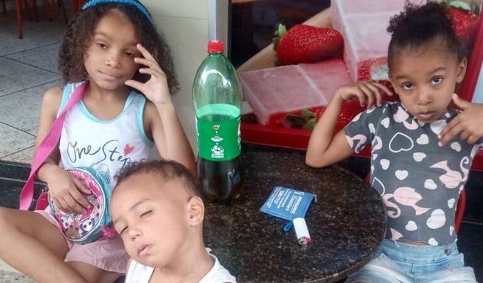 Ajudar comprar alimentos pros meus filhos 