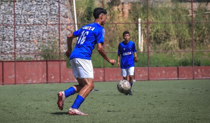 Ajuda para viajar para Portugal disputar um campeonato pelo Cruzeiro!