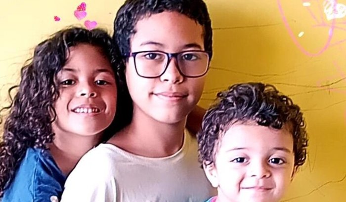 Ajuda para comprar alimentação pros meus filhos 