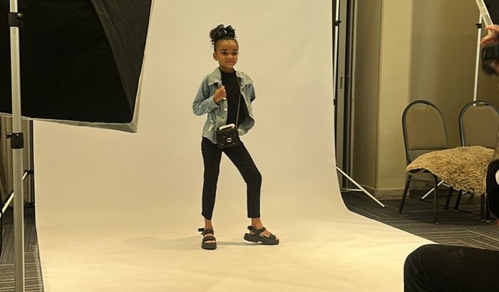 Ajude nossa mini modelo a realizar seu sonho 