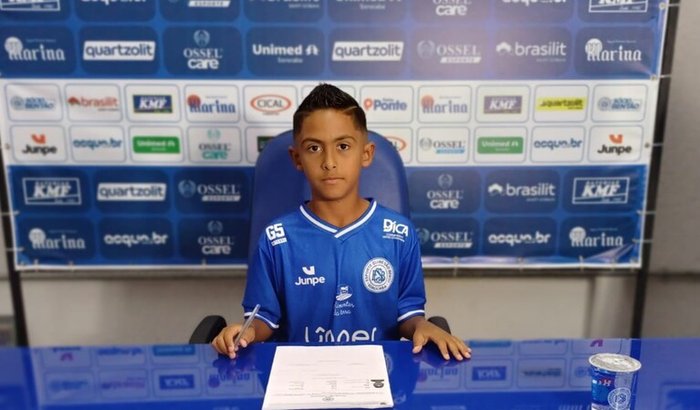 Vamos contribuir com o sonho de um jogador