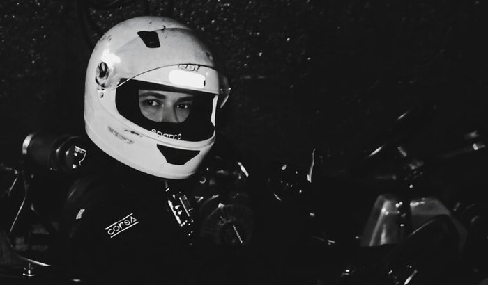 🎯 Ajude um piloto a chegar pronto para a semifinal! 🏁