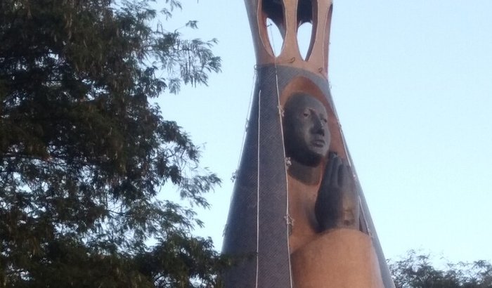 Ajuda para conseguir a entrada da minha casa!