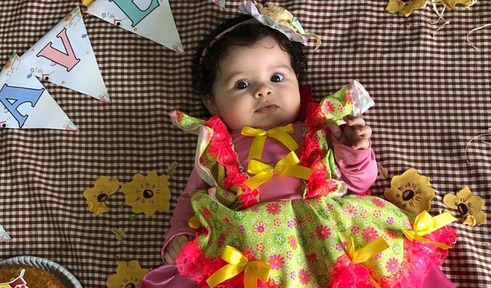 Ajude a Ravena a ser Rainha do Arraiá Educarte