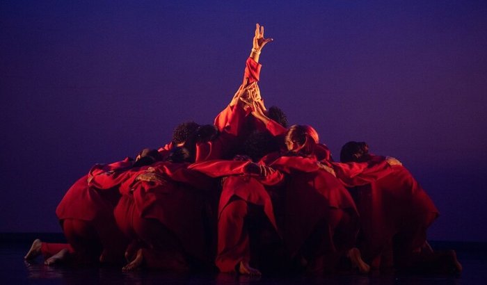 Ajude o Grupo RJ a circular com Experienciar