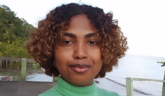 Ajude a Dani a se formar!