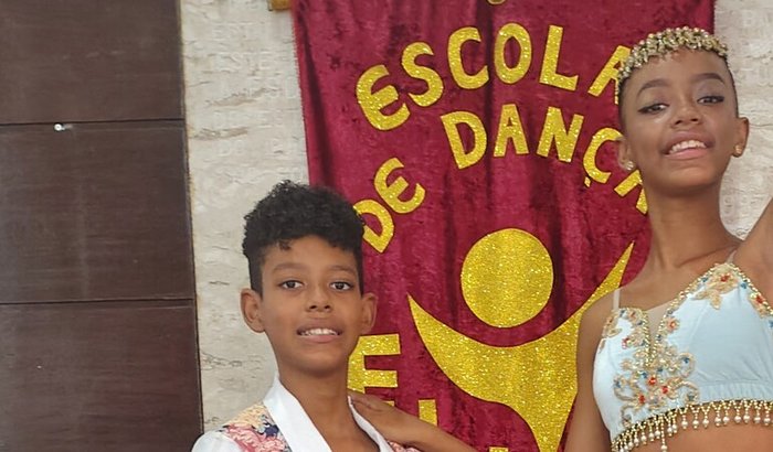 Irmãos Bailarinos em busca de um sonho