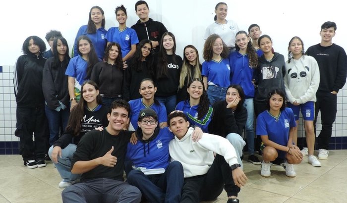 Ajudar para fazer festa de formatura 