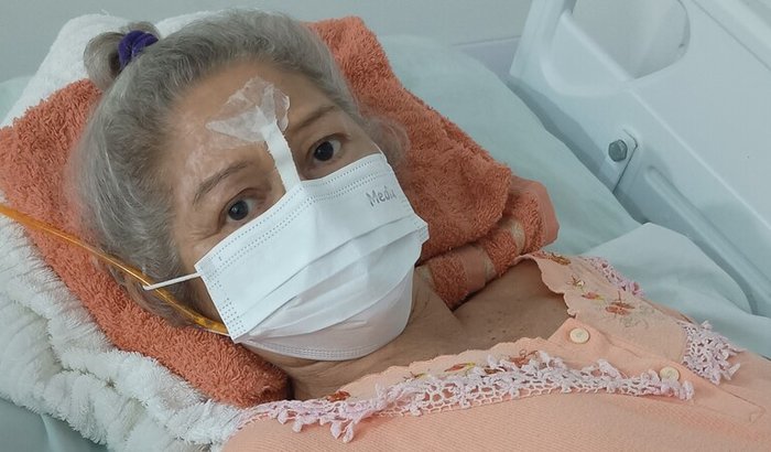 Ajuda para reformar a casa da minha mãe com sequelas 