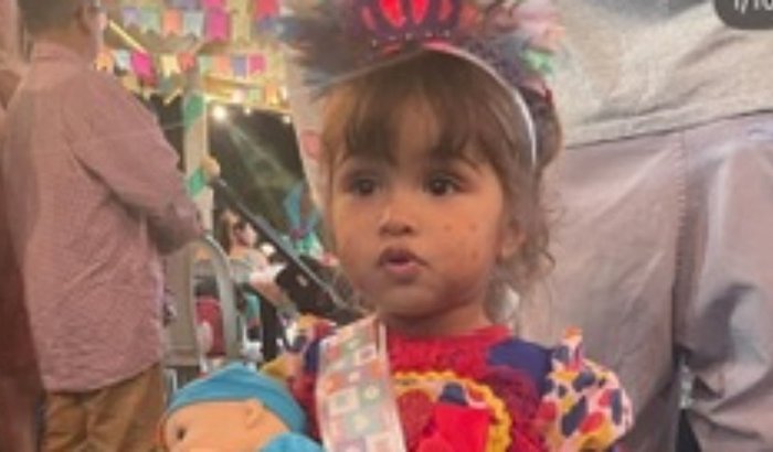 MIS POMBINHA CATARINA / VALOR DOADO PARA ESCOLA 