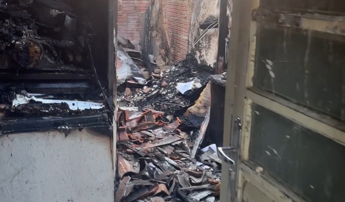 Me ajude a reconstruir nossa casa!