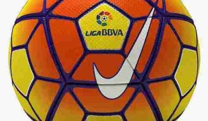 Compra uma bola de Campo da " Nike " 