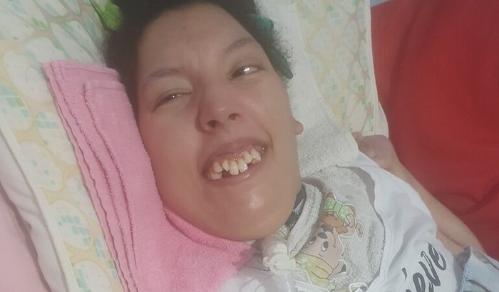 Cama hospitalar motorizada