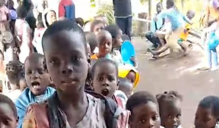 Uma Refeição, Um Futuro: Ajude as Crianças de Moçambique/África
