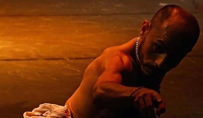 Da periferia ao Senegal: a dança de Rodrigo Alcântara atravessa oceanos