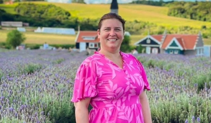 Cirurgia da Coluna para a Perla