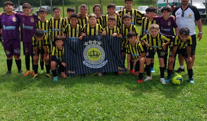 Escolinha Real Ferraz social