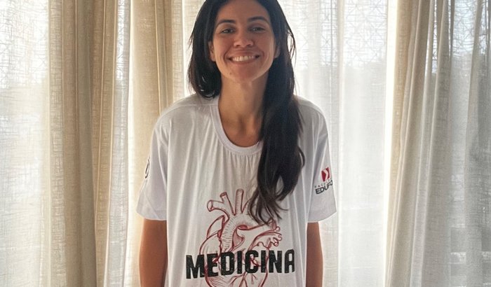 Meu Sonho de Medicina: 19 Anos de Luta e uma Aprovação!!