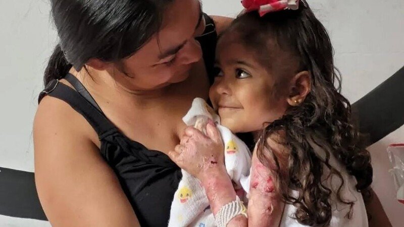 imagem da vaquinha Ajude a Wendy, criança com EB 