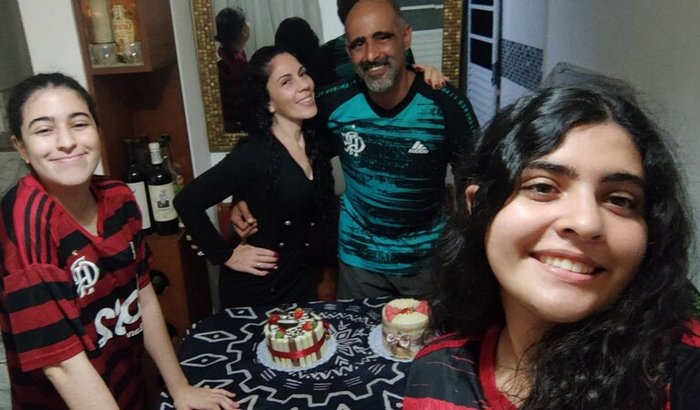 Um Computador para Recomeçar: Apoie Minha Filha na Luta Contra a Fobia Social