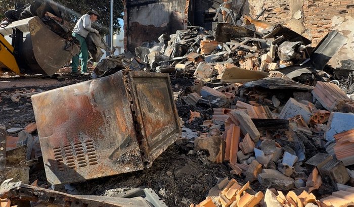 Vamos reconstruir um sonho!