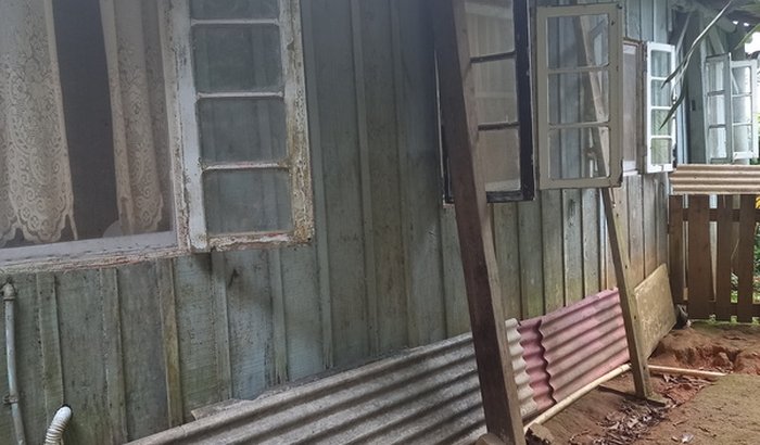 Reformar minha casa que moro com meus dois filhos