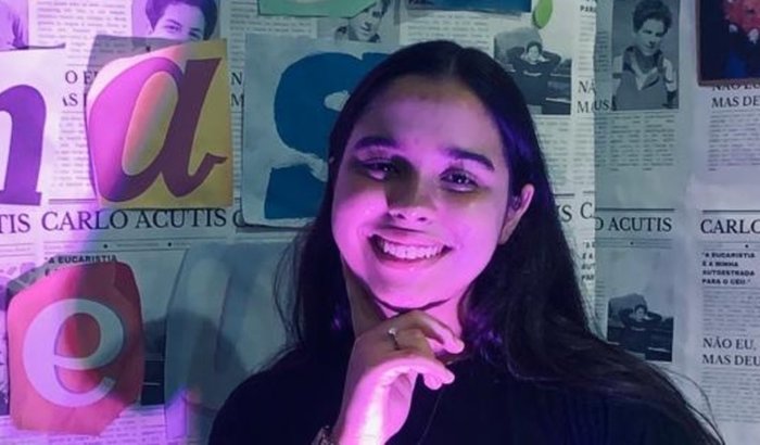 Cirurgia de coluna da Lohany