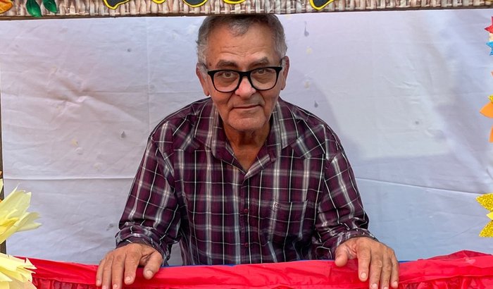 Ajuda ao amigo Daniel